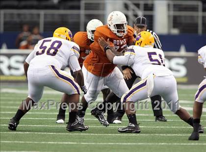 Thumbnail 3 in Karr vs. Bowie (Kirk Herbstreit National Kickoff Classic) photogallery.