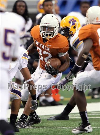 Thumbnail 2 in Karr vs. Bowie (Kirk Herbstreit National Kickoff Classic) photogallery.