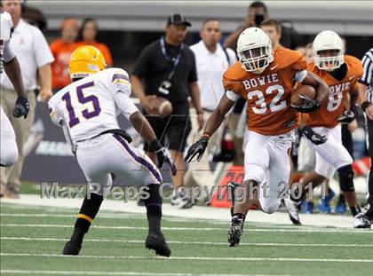 Thumbnail 2 in Karr vs. Bowie (Kirk Herbstreit National Kickoff Classic) photogallery.