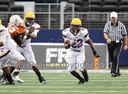 Thumbnail 3 in Karr vs. Bowie (Kirk Herbstreit National Kickoff Classic) photogallery.