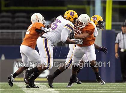 Thumbnail 2 in Karr vs. Bowie (Kirk Herbstreit National Kickoff Classic) photogallery.