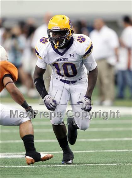 Thumbnail 1 in Karr vs. Bowie (Kirk Herbstreit National Kickoff Classic) photogallery.