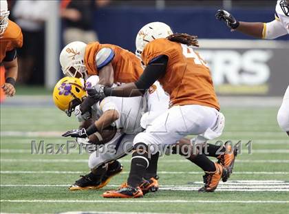Thumbnail 3 in Karr vs. Bowie (Kirk Herbstreit National Kickoff Classic) photogallery.