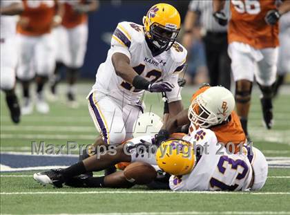 Thumbnail 3 in Karr vs. Bowie (Kirk Herbstreit National Kickoff Classic) photogallery.