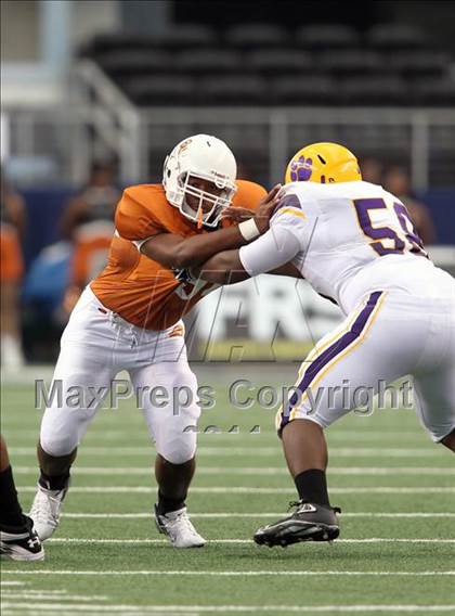 Thumbnail 1 in Karr vs. Bowie (Kirk Herbstreit National Kickoff Classic) photogallery.