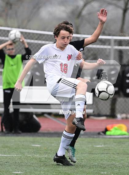 Thumbnail 1 in Pomperaug @ Xavier (CIAC Class L Quarterfinal) photogallery.