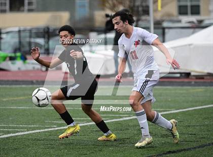 Thumbnail 3 in Pomperaug @ Xavier (CIAC Class L Quarterfinal) photogallery.