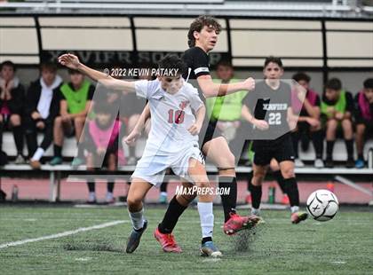 Thumbnail 2 in Pomperaug @ Xavier (CIAC Class L Quarterfinal) photogallery.