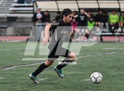 Thumbnail 2 in Pomperaug @ Xavier (CIAC Class L Quarterfinal) photogallery.