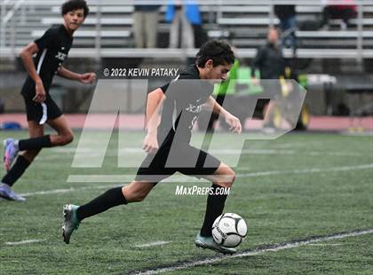 Thumbnail 3 in Pomperaug @ Xavier (CIAC Class L Quarterfinal) photogallery.