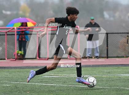 Thumbnail 3 in Pomperaug @ Xavier (CIAC Class L Quarterfinal) photogallery.