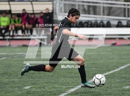 Thumbnail 2 in Pomperaug @ Xavier (CIAC Class L Quarterfinal) photogallery.