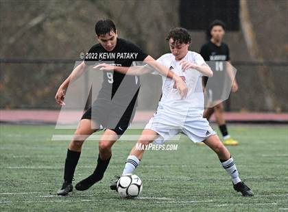 Thumbnail 2 in Pomperaug @ Xavier (CIAC Class L Quarterfinal) photogallery.