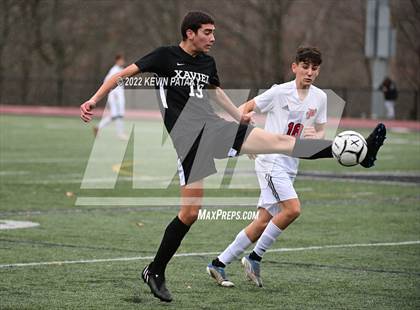 Thumbnail 1 in Pomperaug @ Xavier (CIAC Class L Quarterfinal) photogallery.