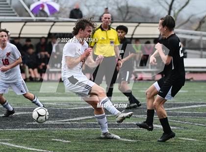 Thumbnail 3 in Pomperaug @ Xavier (CIAC Class L Quarterfinal) photogallery.