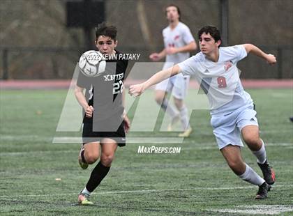 Thumbnail 1 in Pomperaug @ Xavier (CIAC Class L Quarterfinal) photogallery.