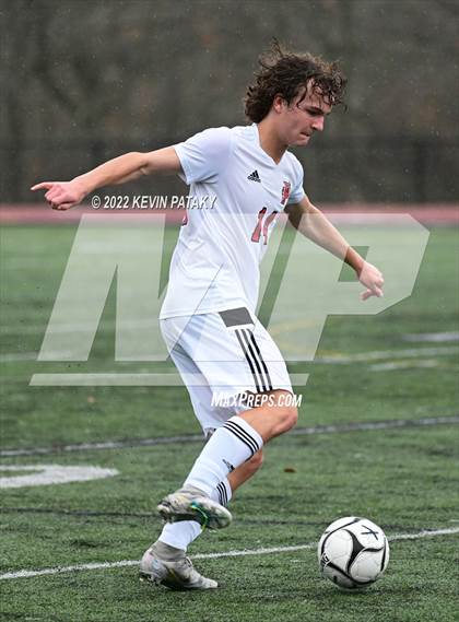 Thumbnail 2 in Pomperaug @ Xavier (CIAC Class L Quarterfinal) photogallery.