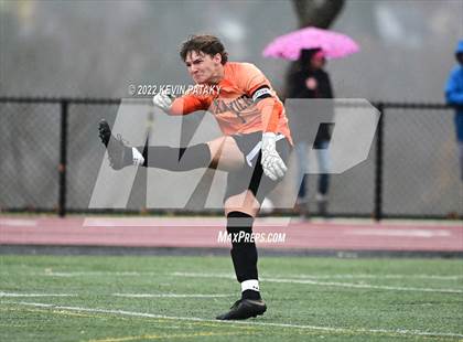 Thumbnail 1 in Pomperaug @ Xavier (CIAC Class L Quarterfinal) photogallery.