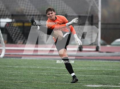 Thumbnail 3 in Pomperaug @ Xavier (CIAC Class L Quarterfinal) photogallery.