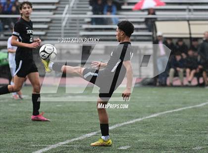 Thumbnail 1 in Pomperaug @ Xavier (CIAC Class L Quarterfinal) photogallery.