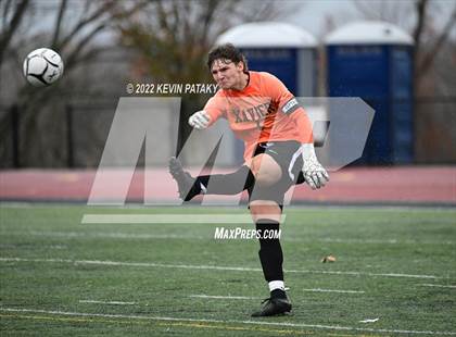 Thumbnail 2 in Pomperaug @ Xavier (CIAC Class L Quarterfinal) photogallery.