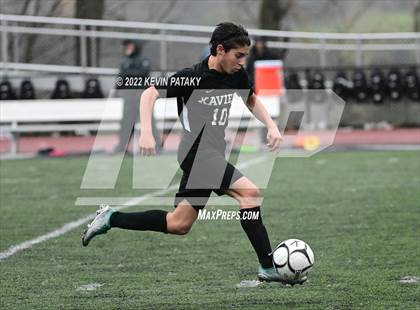 Thumbnail 2 in Pomperaug @ Xavier (CIAC Class L Quarterfinal) photogallery.