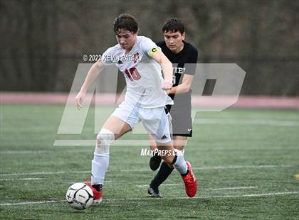 Thumbnail 2 in Pomperaug @ Xavier (CIAC Class L Quarterfinal) photogallery.