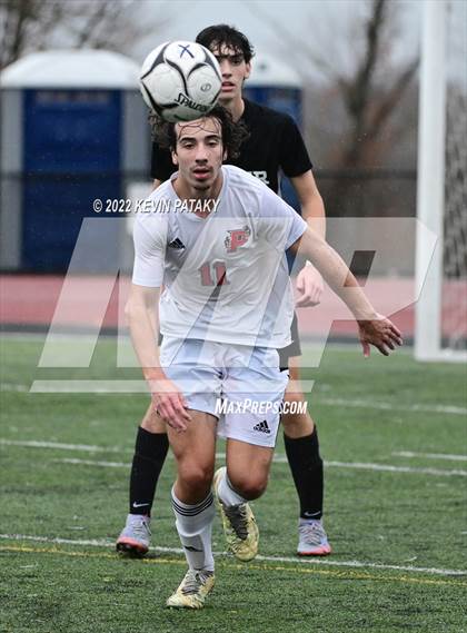 Thumbnail 3 in Pomperaug @ Xavier (CIAC Class L Quarterfinal) photogallery.