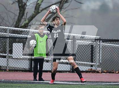 Thumbnail 2 in Pomperaug @ Xavier (CIAC Class L Quarterfinal) photogallery.