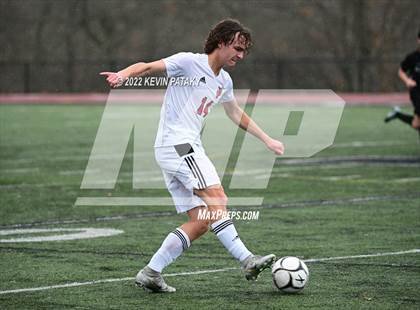 Thumbnail 3 in Pomperaug @ Xavier (CIAC Class L Quarterfinal) photogallery.