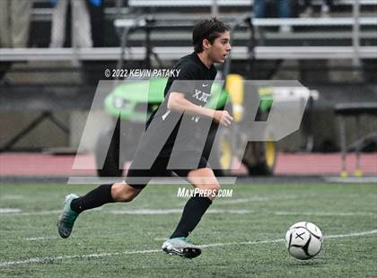 Thumbnail 2 in Pomperaug @ Xavier (CIAC Class L Quarterfinal) photogallery.