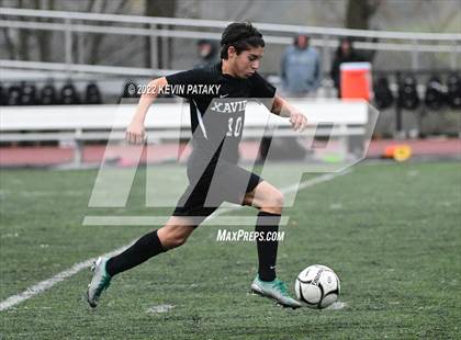 Thumbnail 1 in Pomperaug @ Xavier (CIAC Class L Quarterfinal) photogallery.