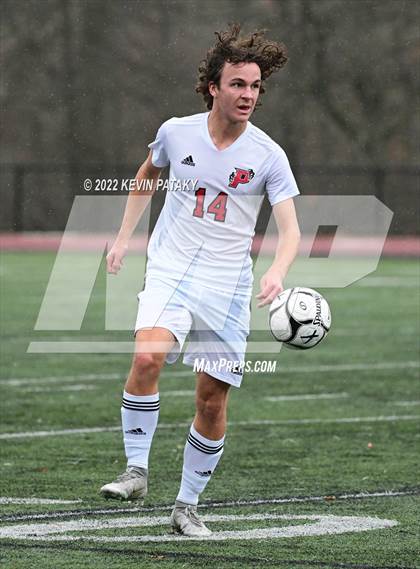 Thumbnail 3 in Pomperaug @ Xavier (CIAC Class L Quarterfinal) photogallery.