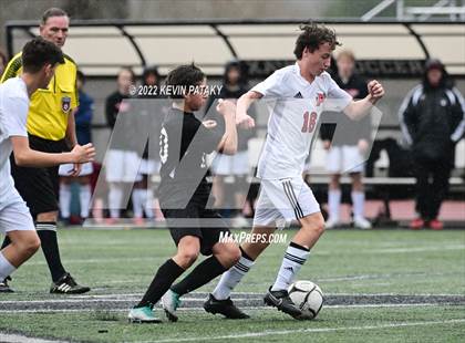 Thumbnail 2 in Pomperaug @ Xavier (CIAC Class L Quarterfinal) photogallery.