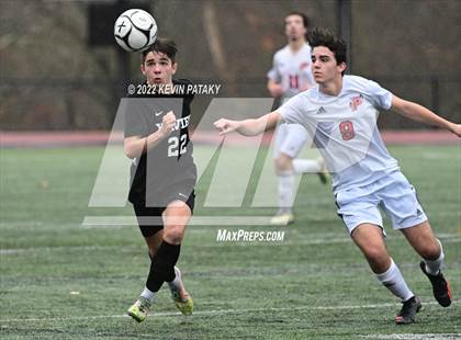 Thumbnail 3 in Pomperaug @ Xavier (CIAC Class L Quarterfinal) photogallery.