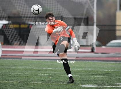 Thumbnail 2 in Pomperaug @ Xavier (CIAC Class L Quarterfinal) photogallery.
