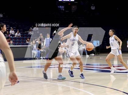 Thumbnail 2 in Catalina Foothills vs Pueblo (McKale Center) photogallery.