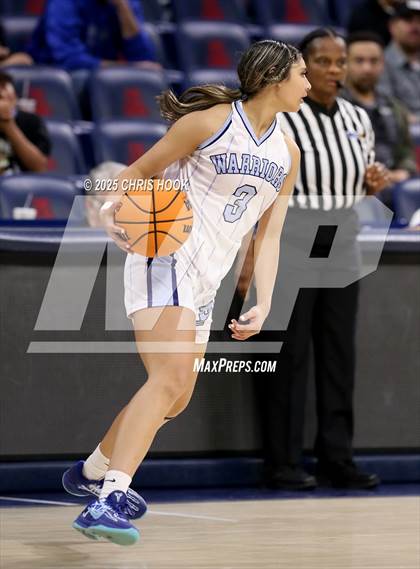 Thumbnail 2 in Catalina Foothills vs Pueblo (McKale Center) photogallery.
