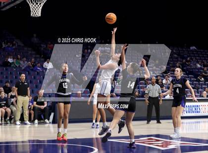 Thumbnail 2 in Catalina Foothills vs Pueblo (McKale Center) photogallery.