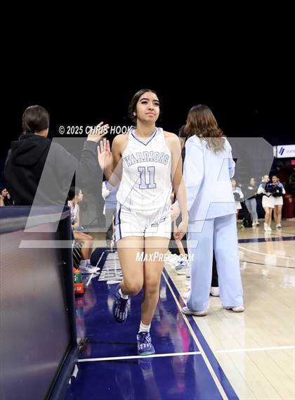 Thumbnail 1 in Catalina Foothills vs Pueblo (McKale Center) photogallery.