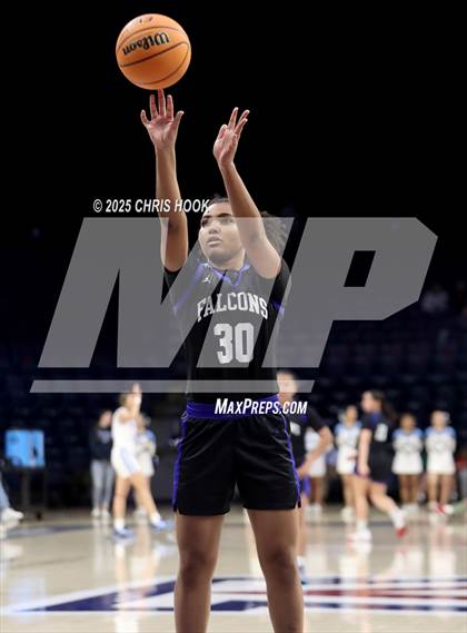 Thumbnail 2 in Catalina Foothills vs Pueblo (McKale Center) photogallery.