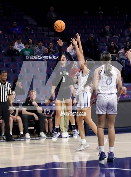 Thumbnail 3 in Catalina Foothills vs Pueblo (McKale Center) photogallery.