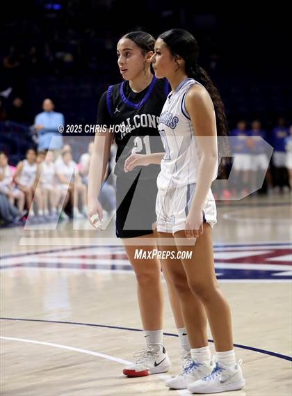 Thumbnail 3 in Catalina Foothills vs Pueblo (McKale Center) photogallery.
