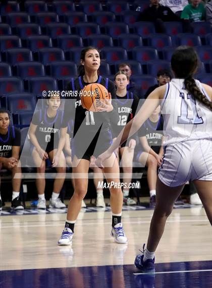 Thumbnail 2 in Catalina Foothills vs Pueblo (McKale Center) photogallery.