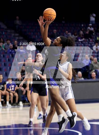 Thumbnail 1 in Catalina Foothills vs Pueblo (McKale Center) photogallery.