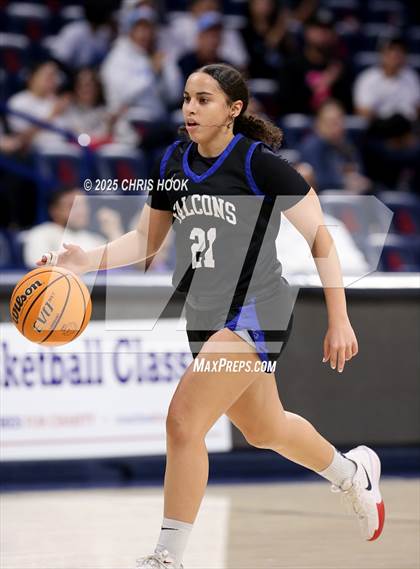 Thumbnail 1 in Catalina Foothills vs Pueblo (McKale Center) photogallery.