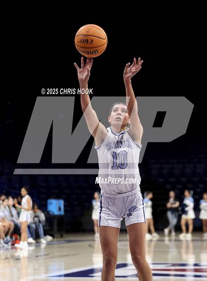 Thumbnail 3 in Catalina Foothills vs Pueblo (McKale Center) photogallery.