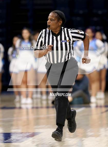 Thumbnail 3 in Catalina Foothills vs Pueblo (McKale Center) photogallery.
