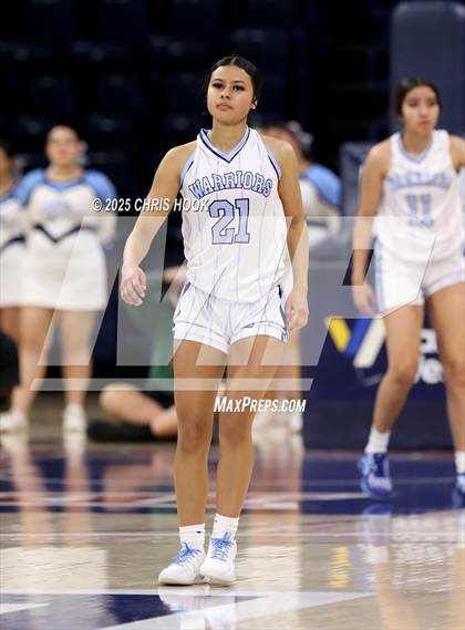 Thumbnail 1 in Catalina Foothills vs Pueblo (McKale Center) photogallery.