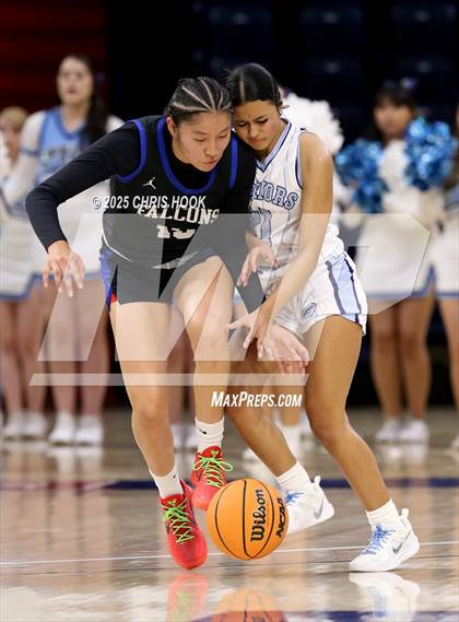 Thumbnail 3 in Catalina Foothills vs Pueblo (McKale Center) photogallery.